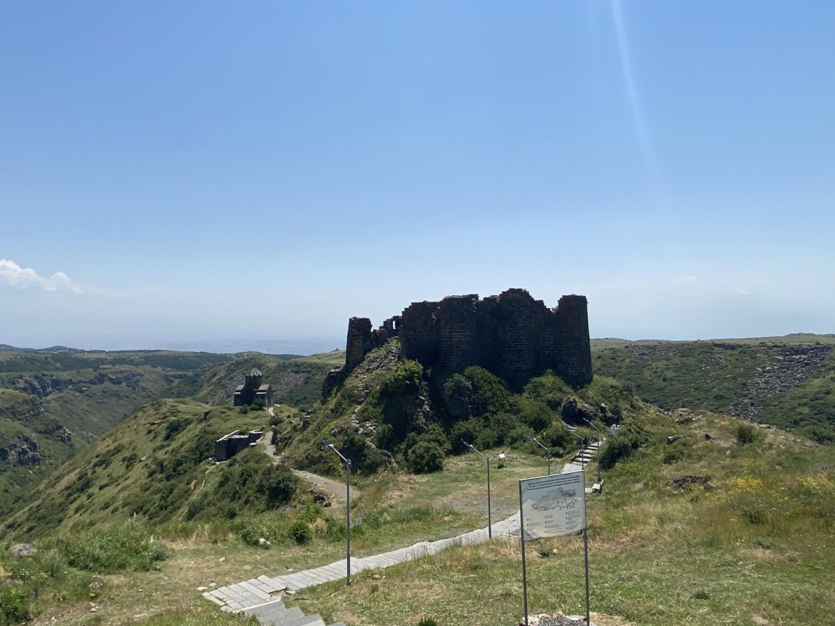 Ամբերդ ամրոցը բաց կլինի ժամը  20։00-ն