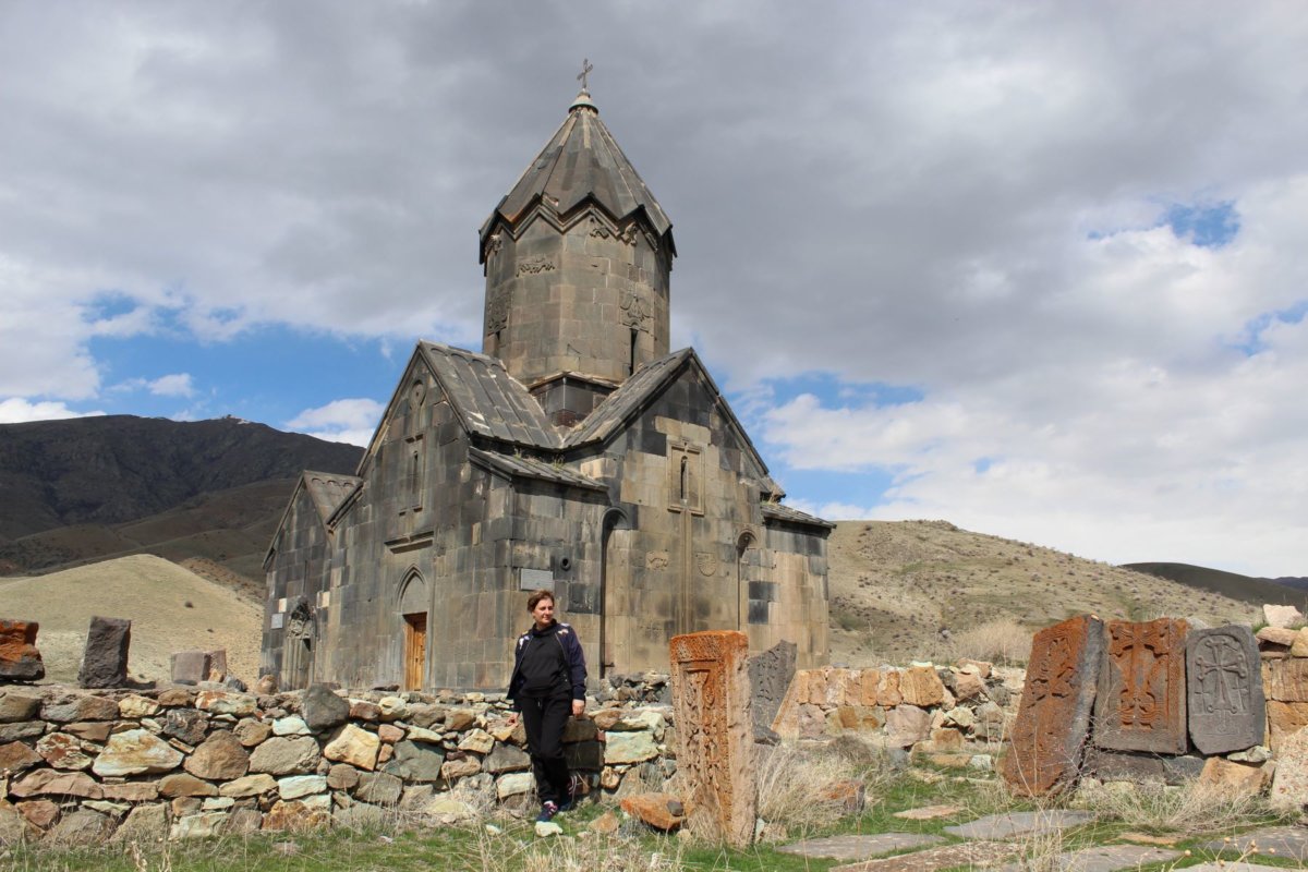 Հուշարձանների պահպանության բաժնի առաջին աշխատողը