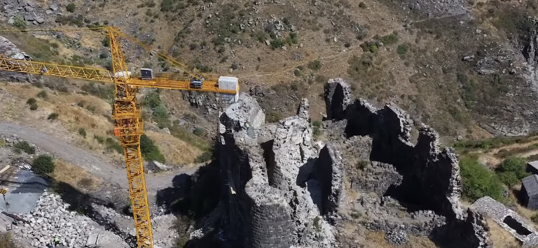 Ամբերդ ամրոցում շարունակվում են ամրակայման և վերականգնման աշխատանքները։ 