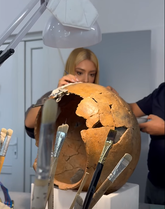 Բեկորներից՝ թանգարանային ամբողջական առարկաներ