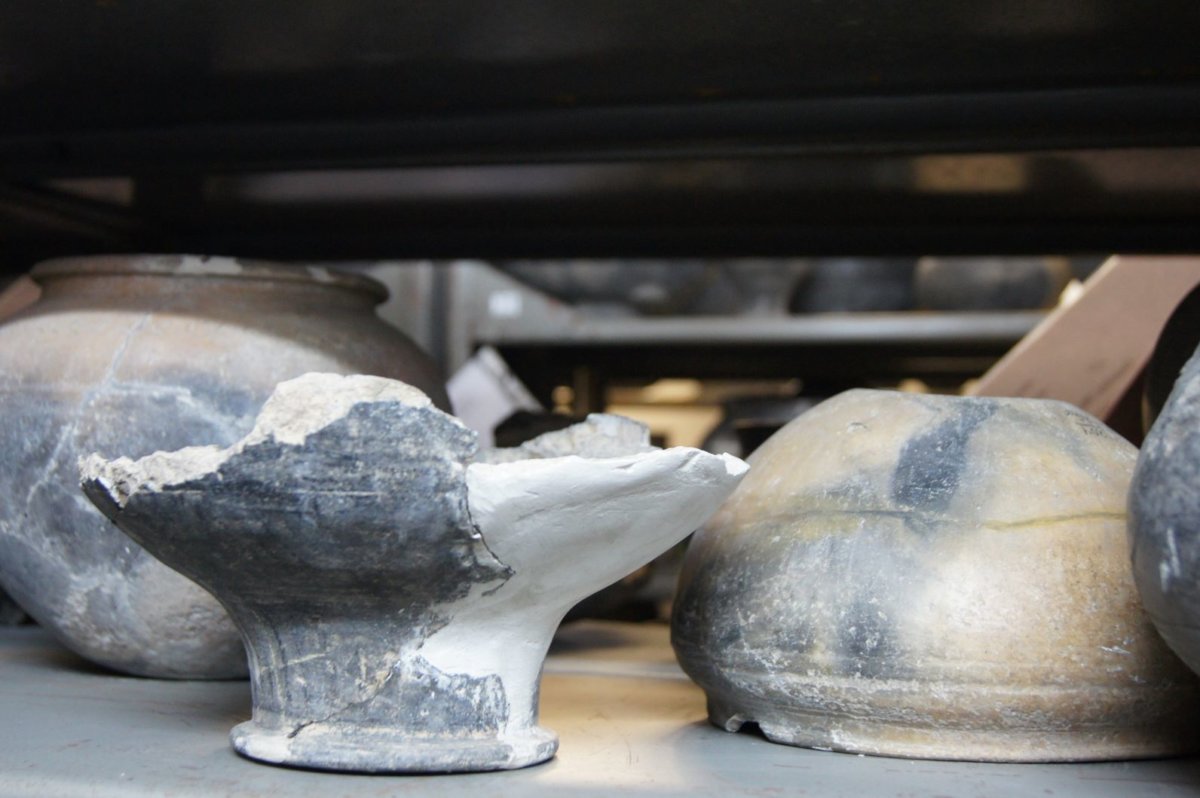 Գույքագրման աշխատանքներ հնագիտության ֆոնդում