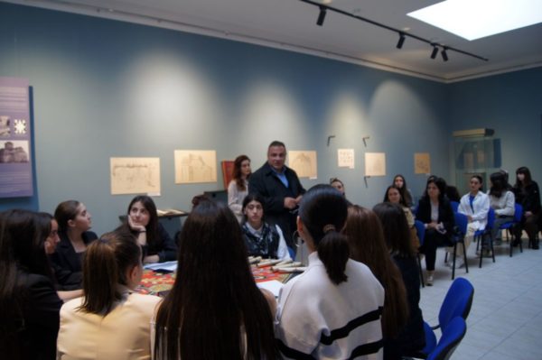 Հայաստանը ֆրանկոֆոն ճանապարհորդների աչքերով․ երեկ այսօր…