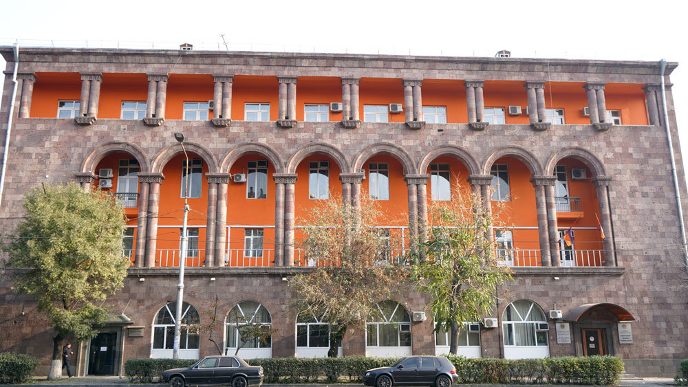 «Կադաստրի կոմիտեի շենք», Սարուխան գյուղի տապանաքարեր «Մելիք Մանուչարի» և «Գրիգորի», Վարդանիձոր գյուղի «Դամբարանադաշտ», Սարավան գյուղի «Խոյատապան ճանղուլի»․ պատմամշակութային  կառույցները նորահայտ հուշարձանի կարգավիճակ են ստացել