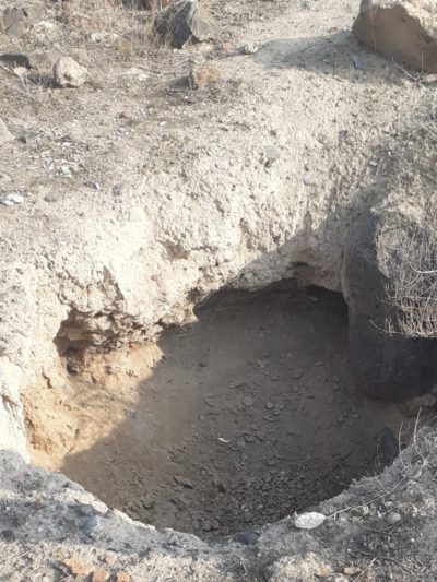  Գանձախուզություն Ախթամիրի ամրոց հուշարձանի տարածքում