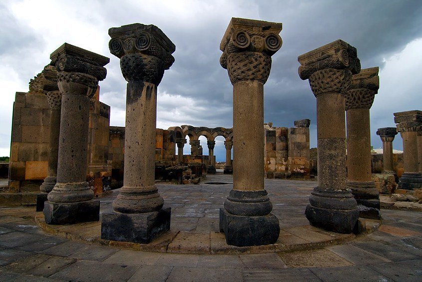 Տոնական օրերի աշխատանքային գրաֆիկը