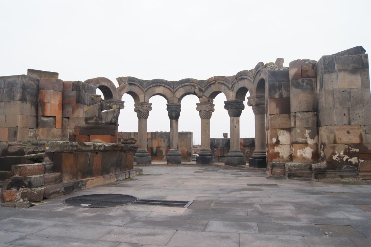 ԶՎԱՐԹՆՈՑԻ ՍԵՊԱԳԻՐ ԱՐՁԱՆԱԳՐՈՒԹՅՈՒՆԸ