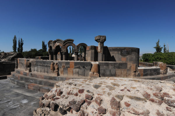 ՏՈՆԱԿԱՆ ՀԱՄԵՐԳ «ԶՎԱՐԹՆՈՑՈՒՄ»
